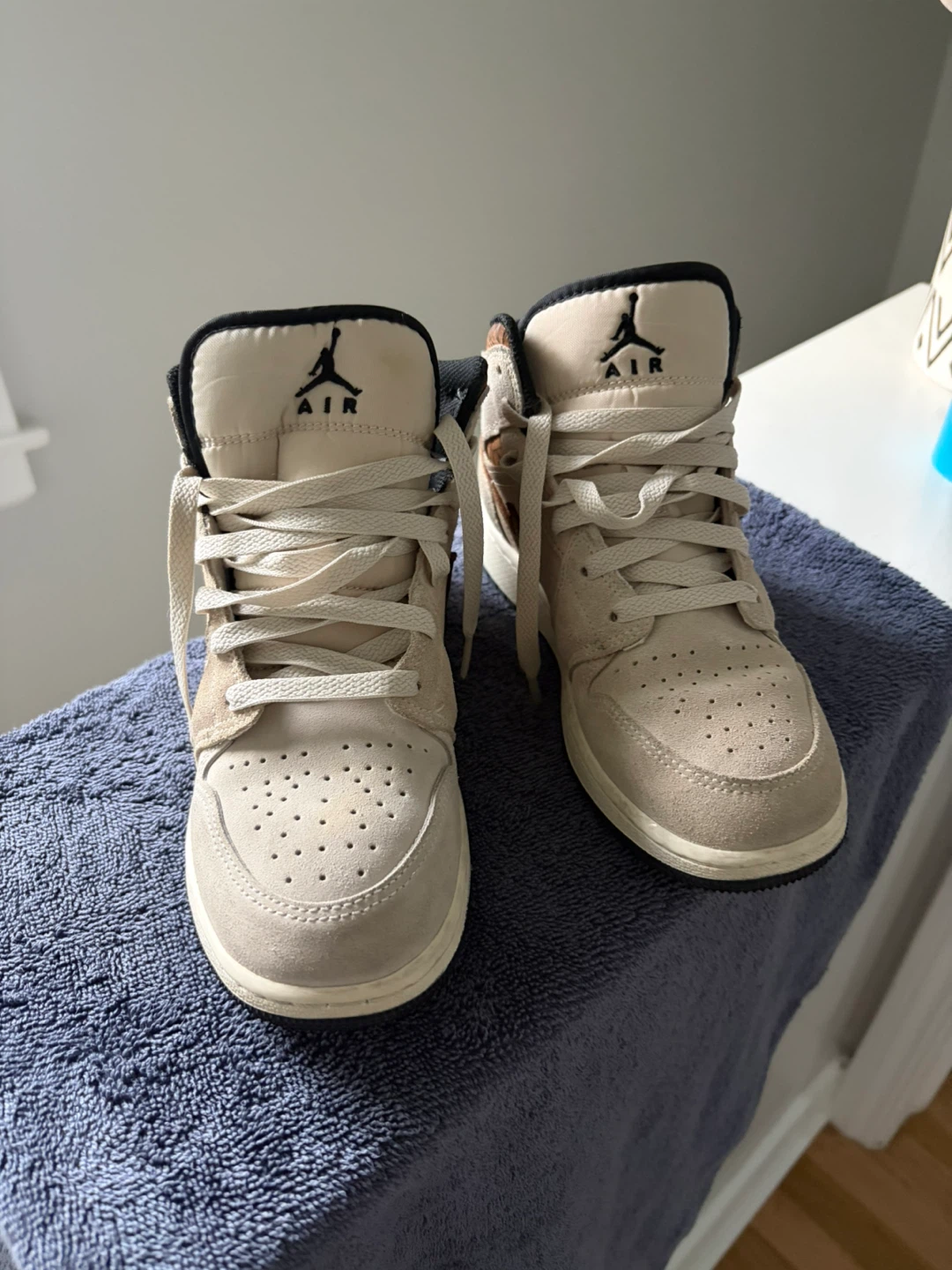 Air Jordan 1 Mid SE "Tiger Camo" Men's Shoes - photo 2