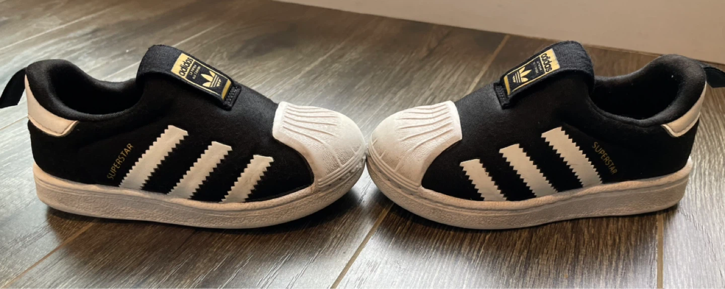 Adidas Superstar Slip-On Shoes Size 7K. - photo 4