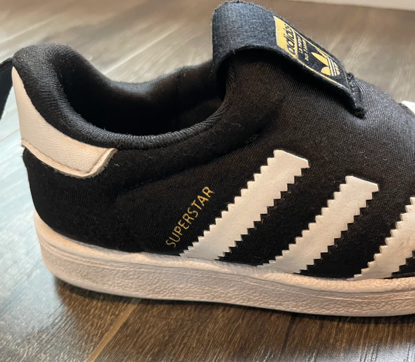 Adidas Superstar Slip-On Shoes Size 7K. - photo 5