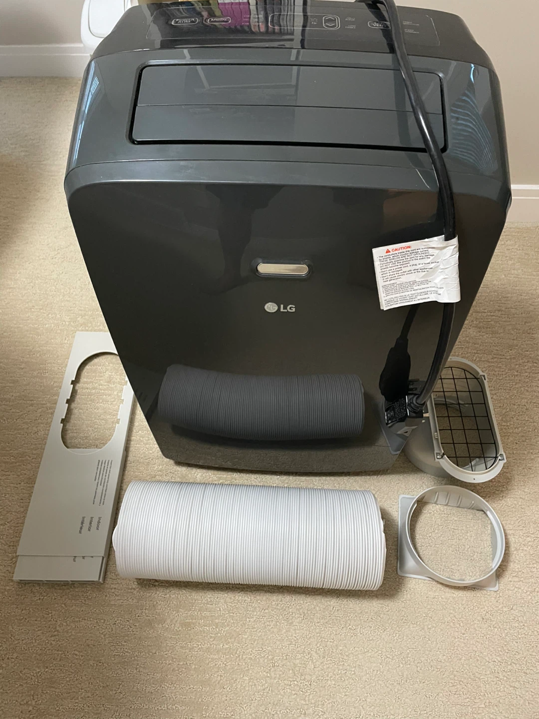 LG Portable Air Conditioner 12000BTU