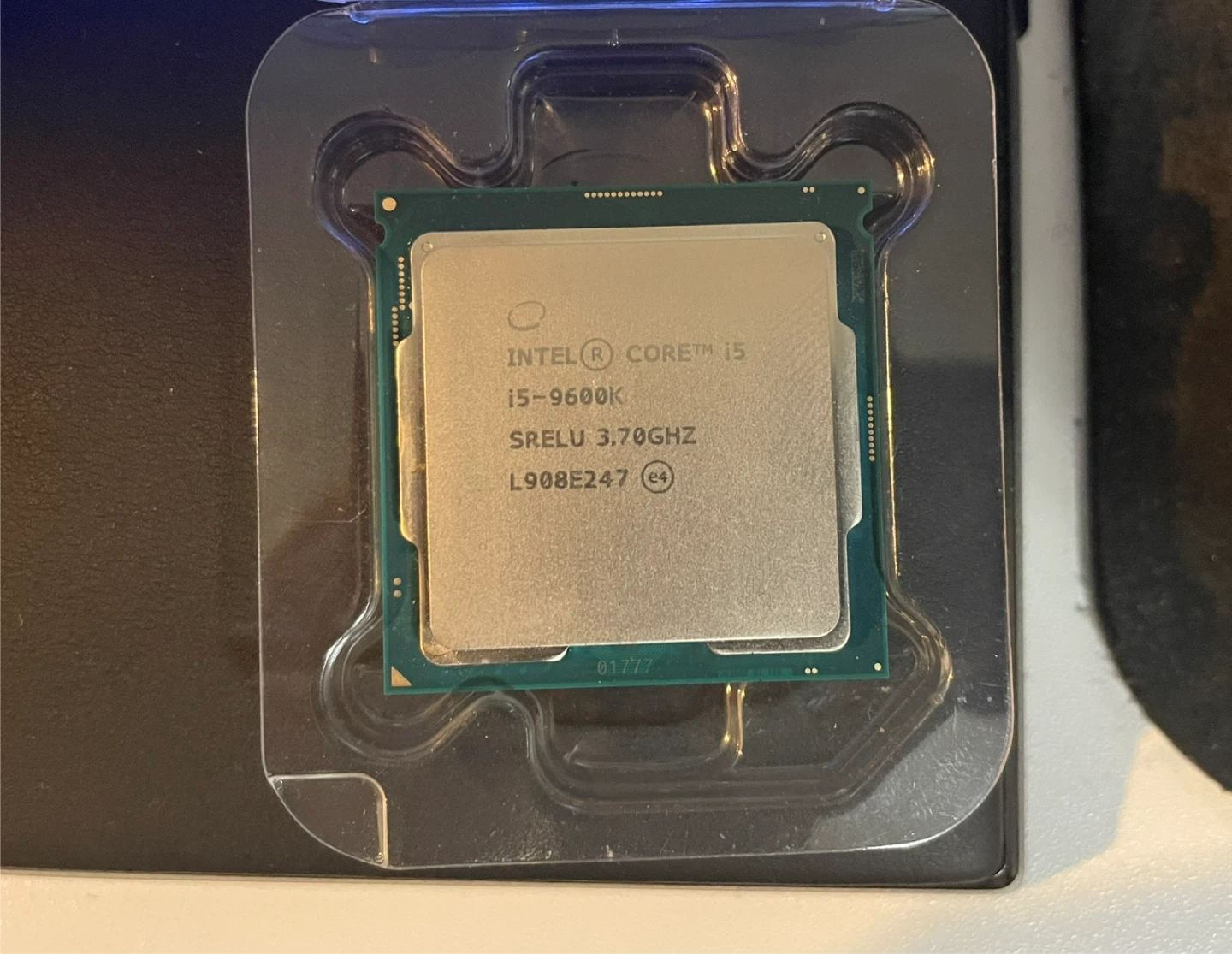 Intel Core i5-9600K CPU