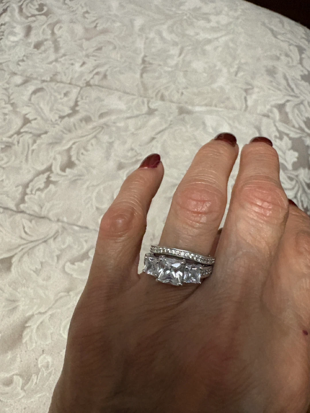 Rings set with cubic zirconia - photo 4