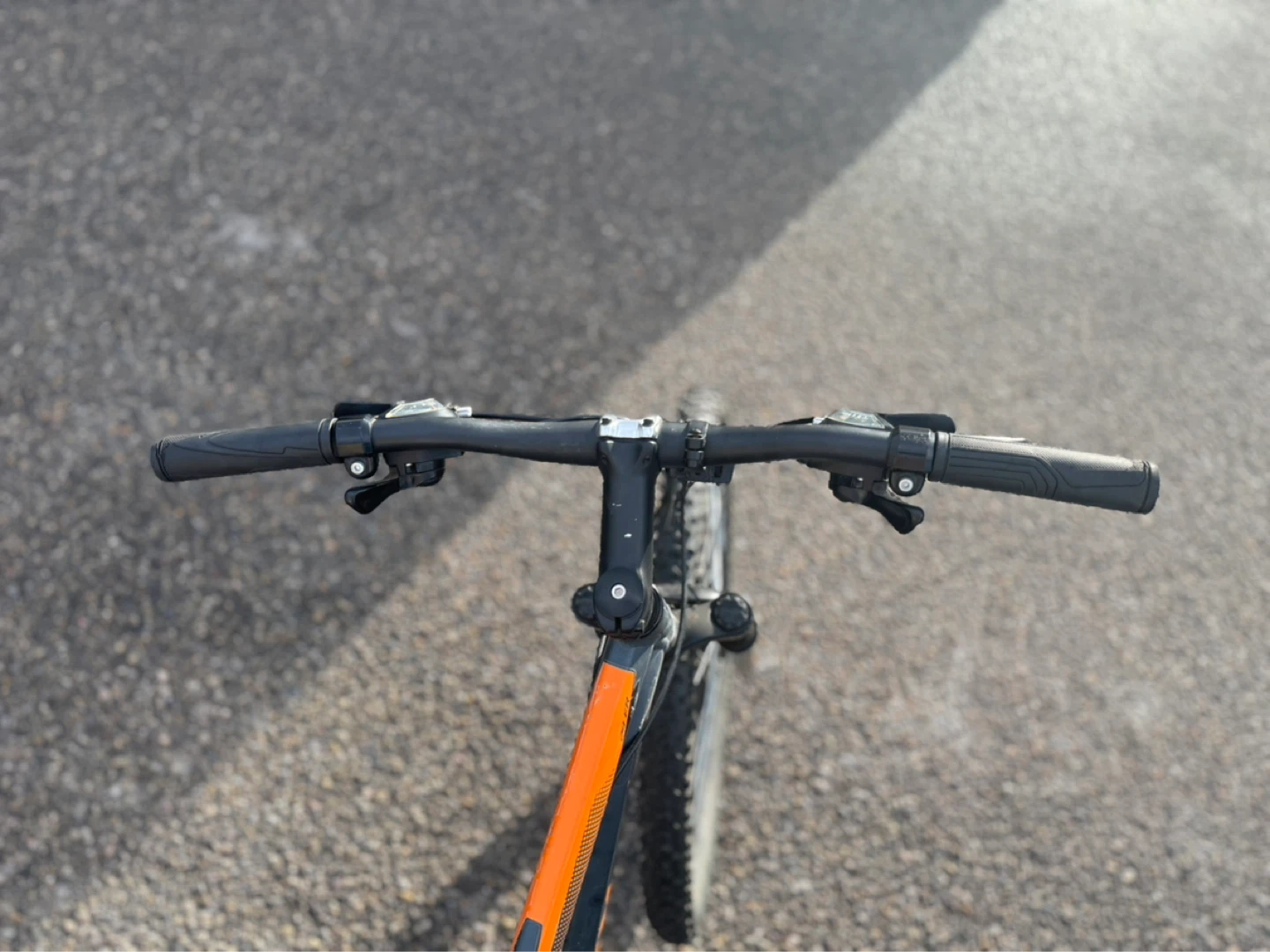 CCM Mountain Bike - photo 2