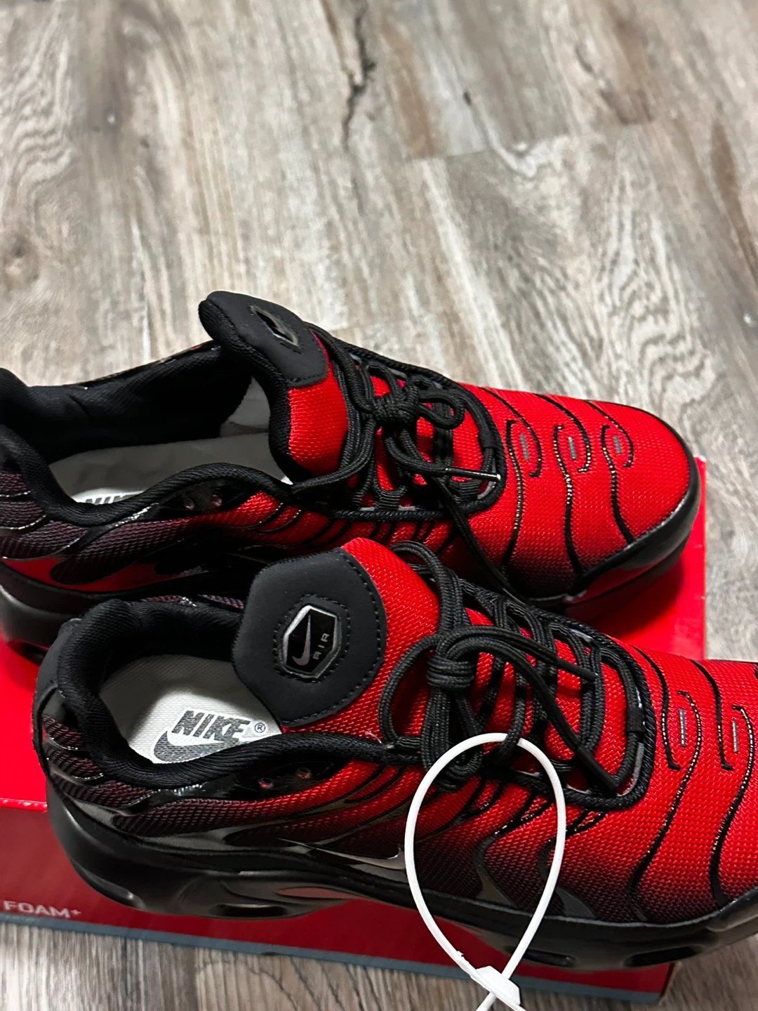 Nike Air Max Plus TN SE Men's Running Shoes - photo 3