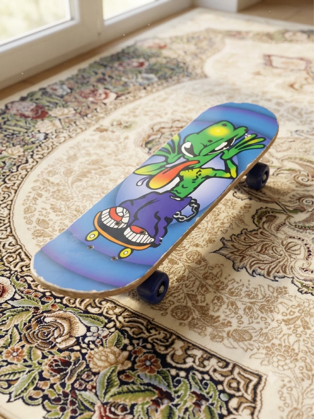 🛹 Complete Youth Skateboard - Alien Frog Setup (Ready to Ride) 🔥