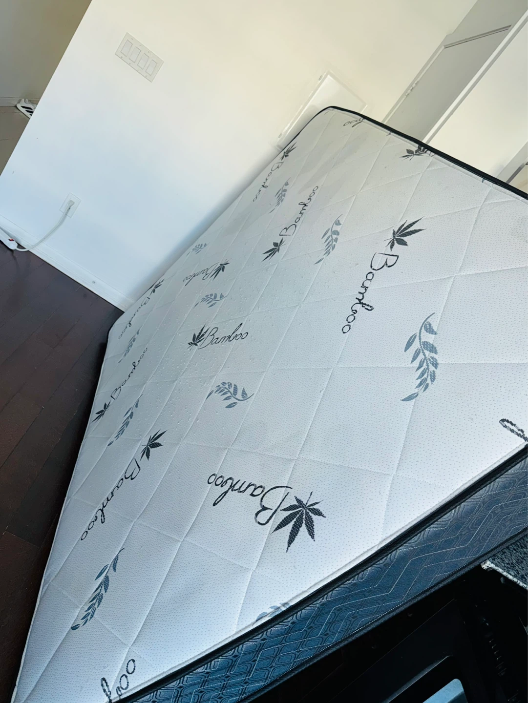 Queen Mattress - photo 2