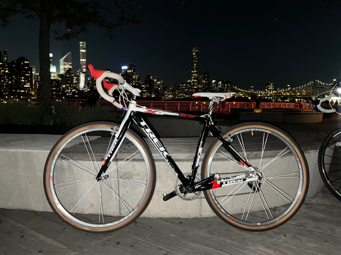 2010 Trek X0-2 bike with Carbon fork - 50cm - photo 2