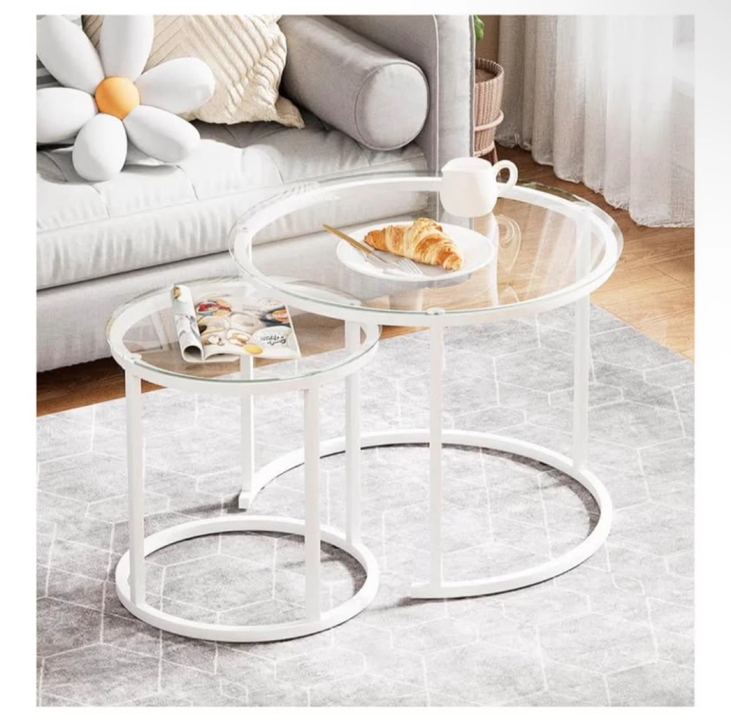 Round Glass Nesting Coffee Tables (Set of 2)