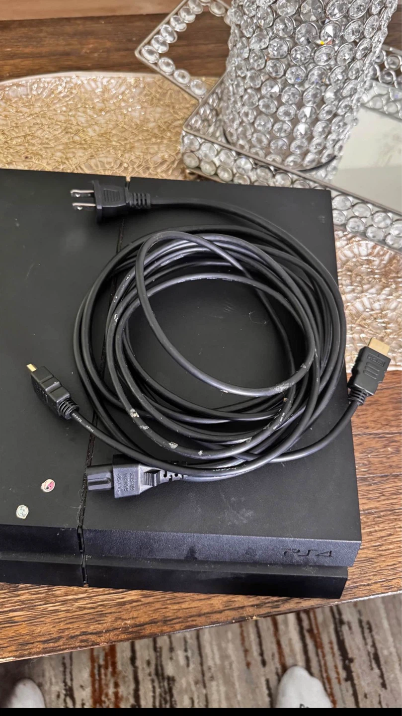 Sony PlayStation 4 (PS4) Console - photo 2