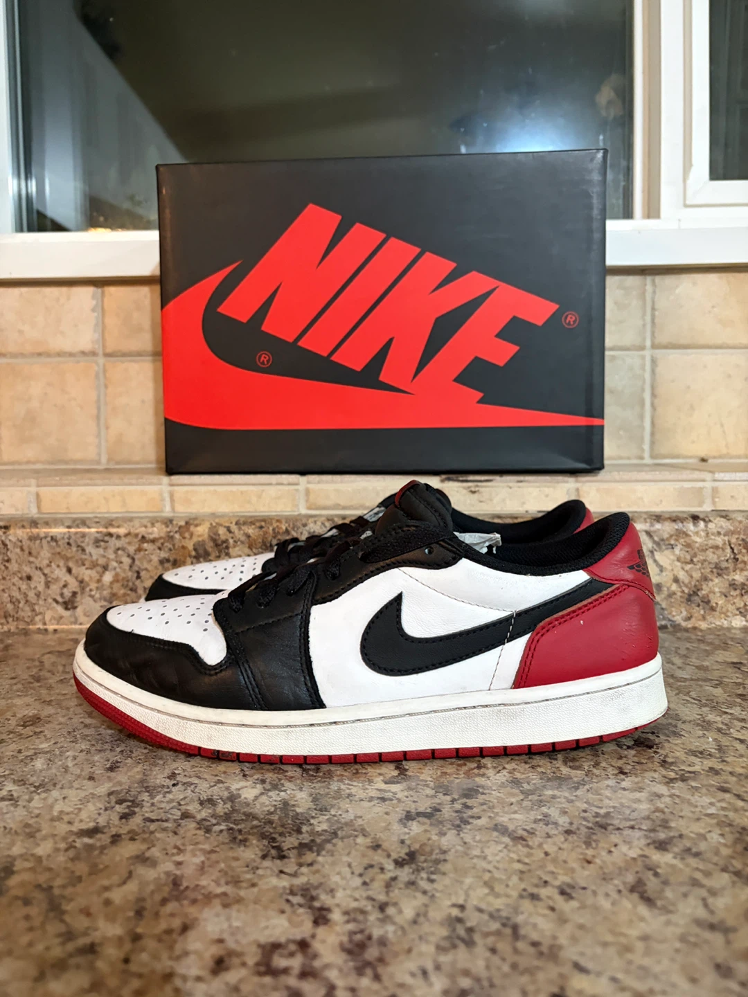 Nike Air Jordan 1 Low SE - photo 3