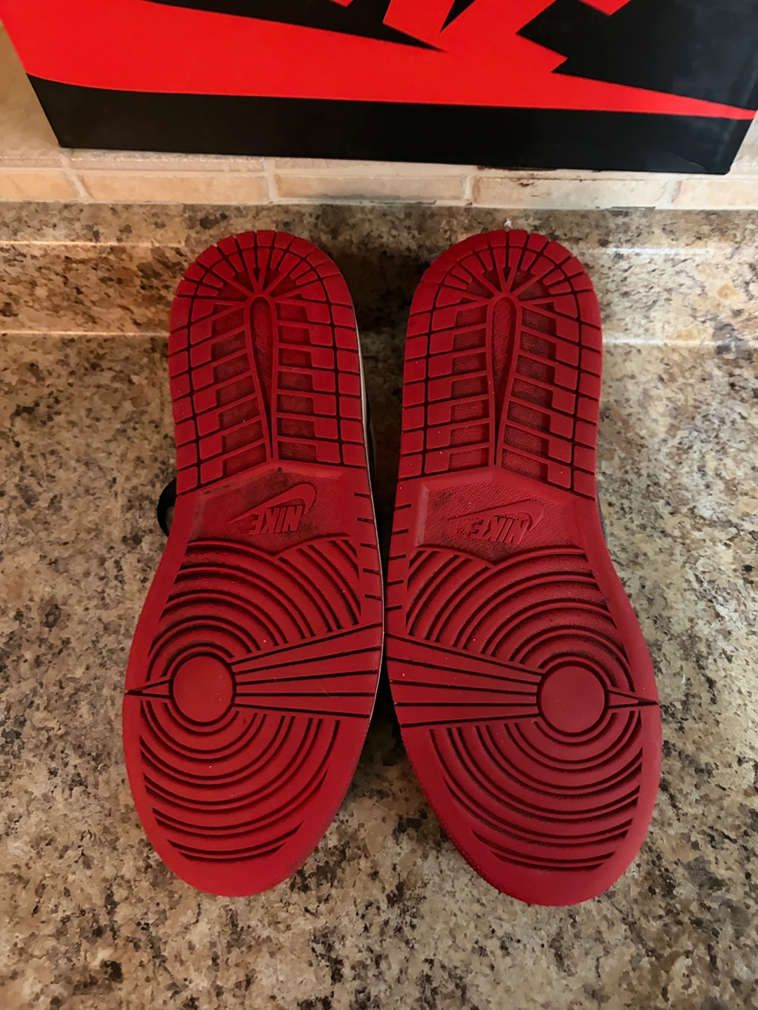 Nike Air Jordan 1 Low SE - photo 5