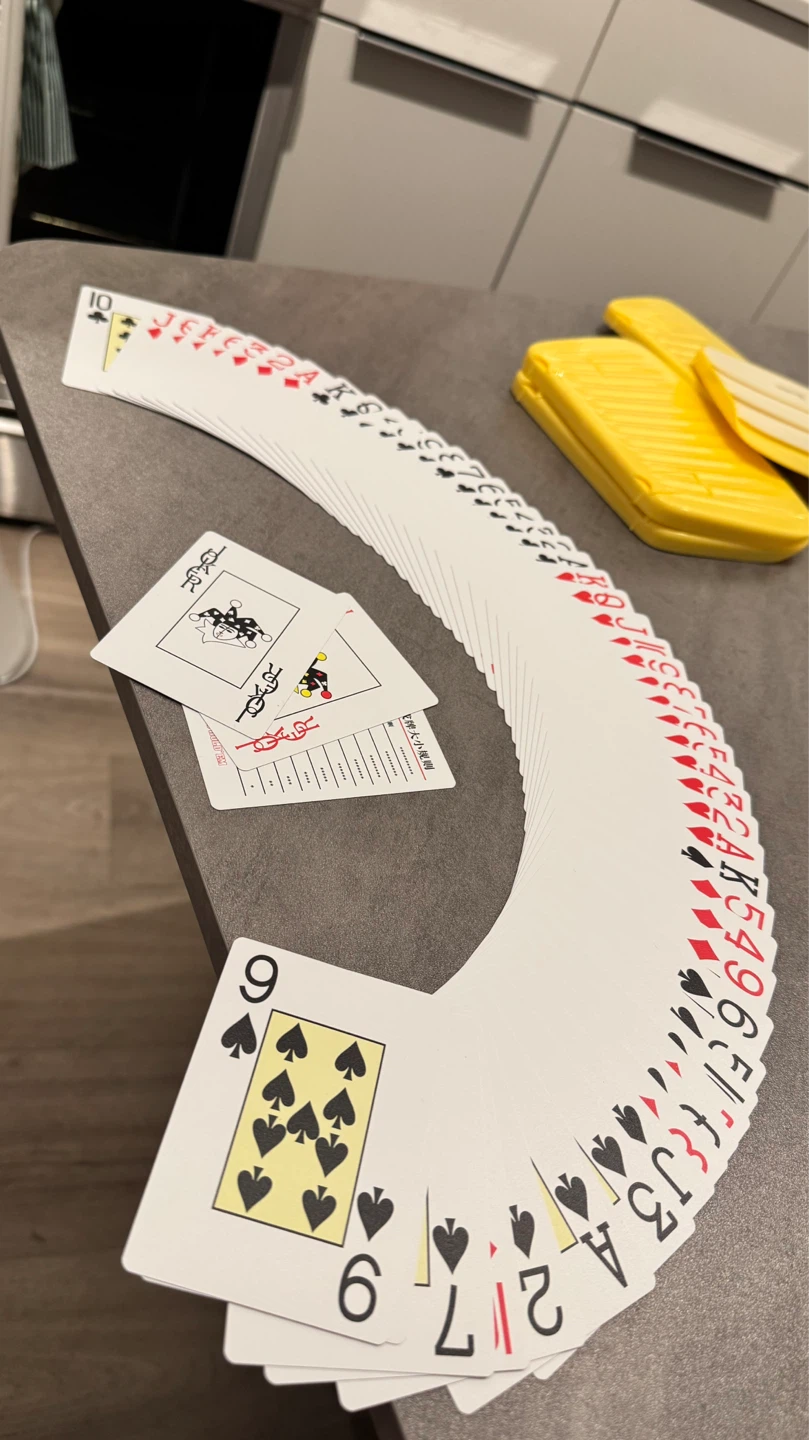 Set of 4 Yellow Card Holders (with poker) - photo 2