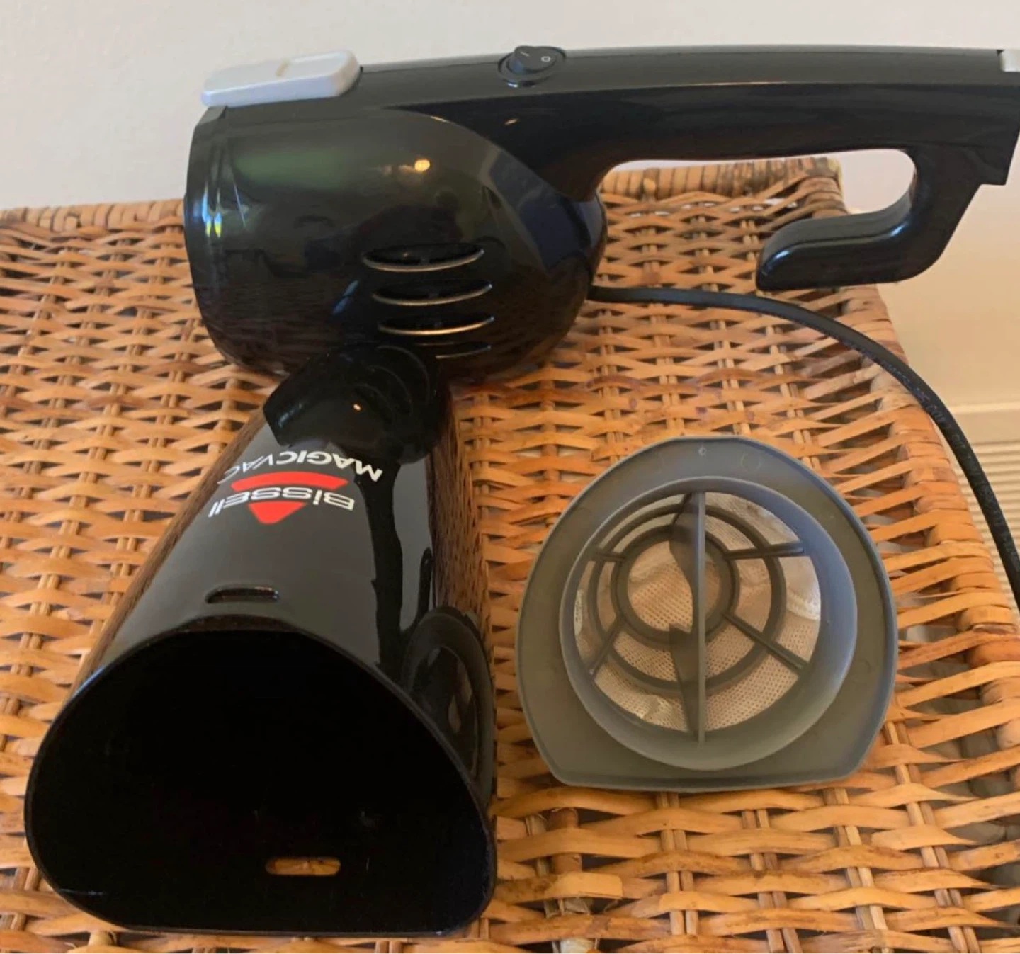 Bissell MagicVac Handheld Vacuum - photo 3