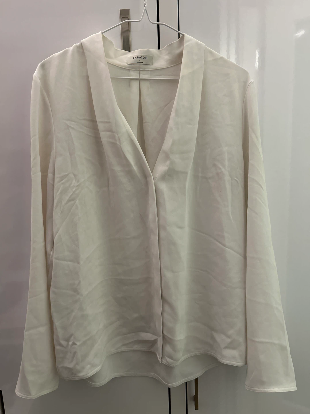 Babaton White Long Sleeve Blouse Size L
