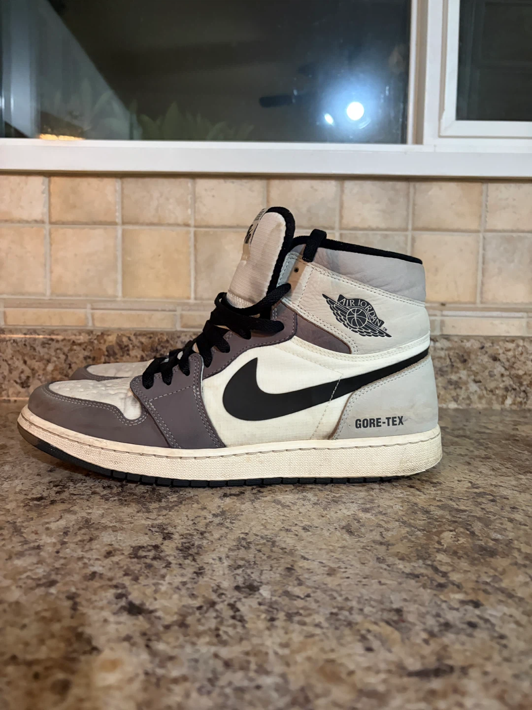 Air Jordan 1 High GORE-TEX Sneakers - photo 3