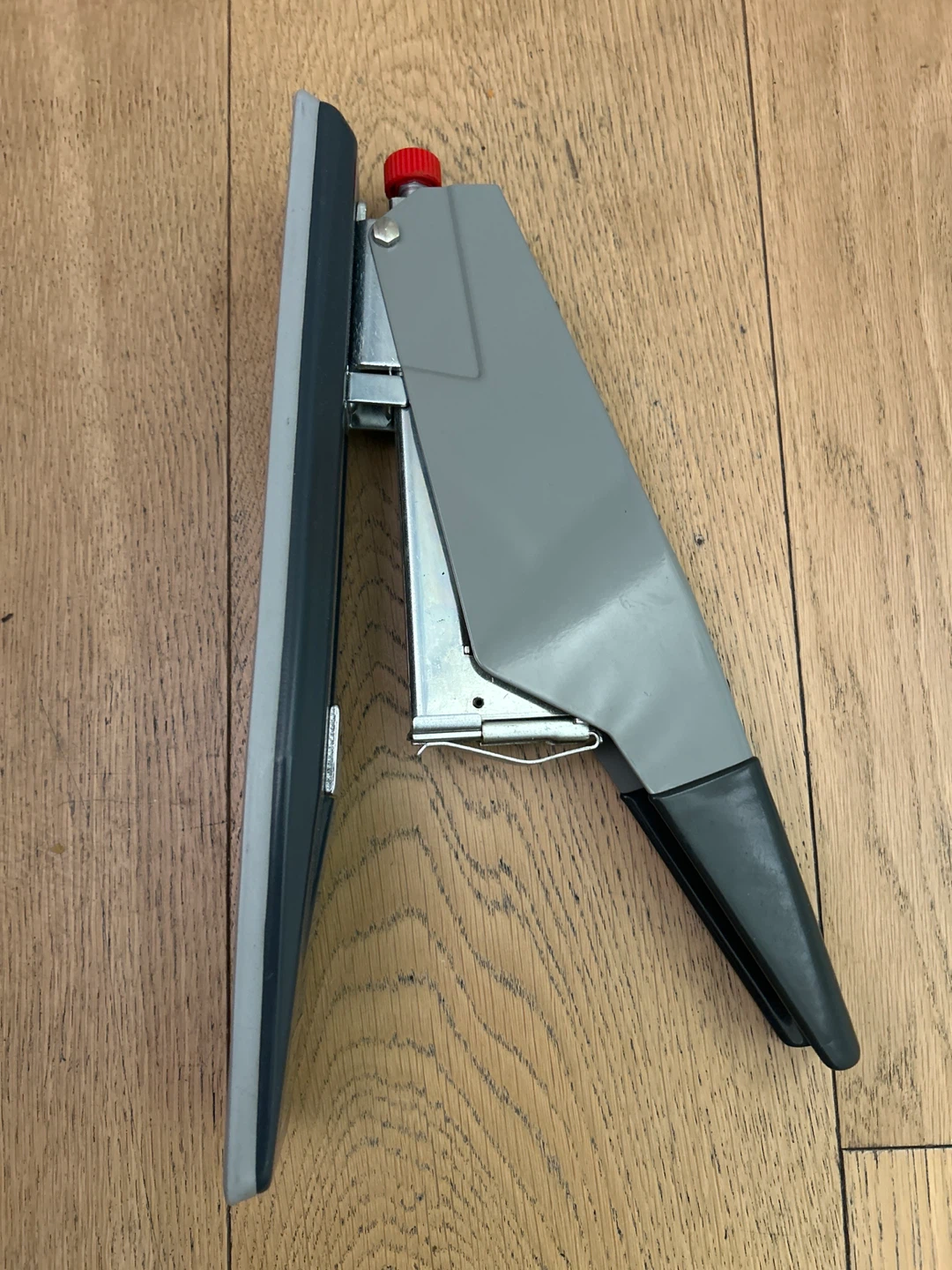 Rexel Giant Stapler