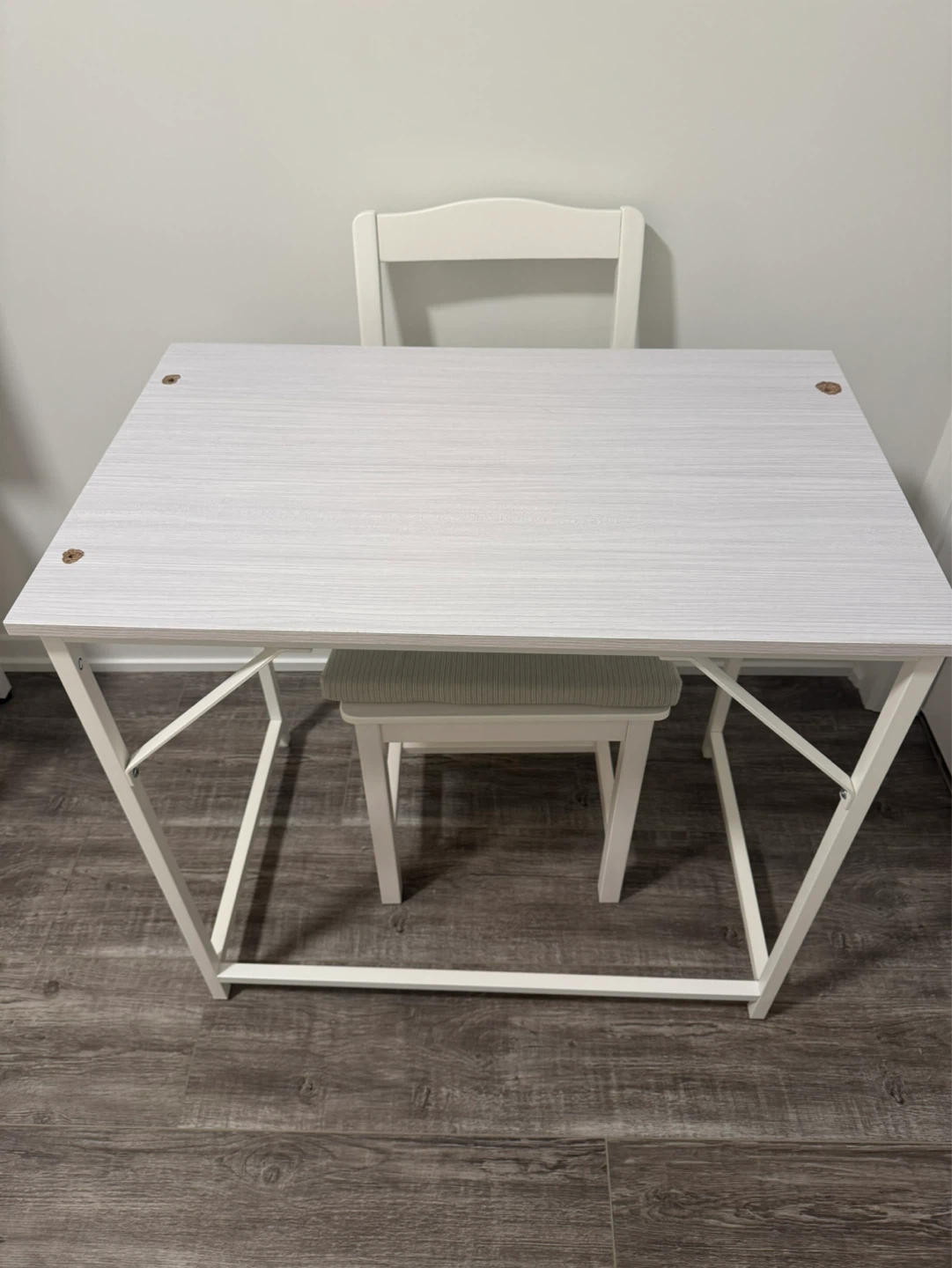 NEW Small White Desk - photo 5