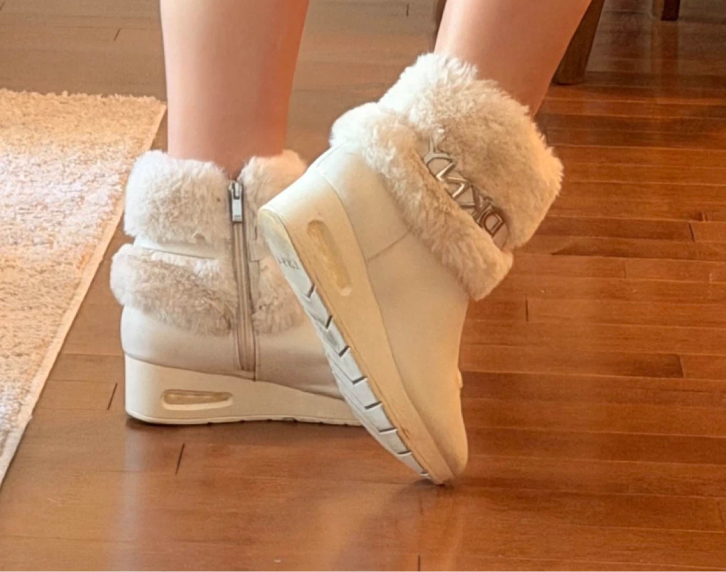 DKNY White Faux Fur Winter Boots - photo 2