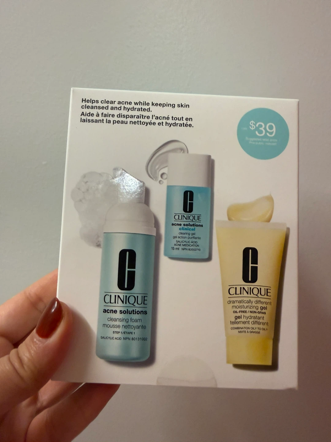 Clinique Acne Solutions  Clearing Gel & Cleansing Foam Set