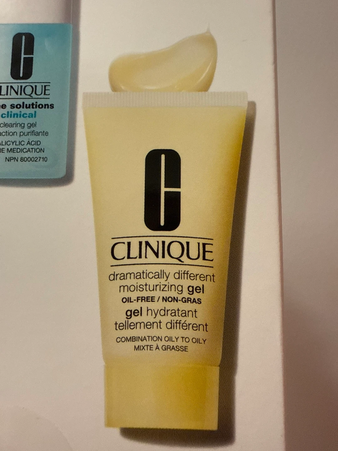 Clinique Acne Solutions  Clearing Gel & Cleansing Foam Set - photo 3