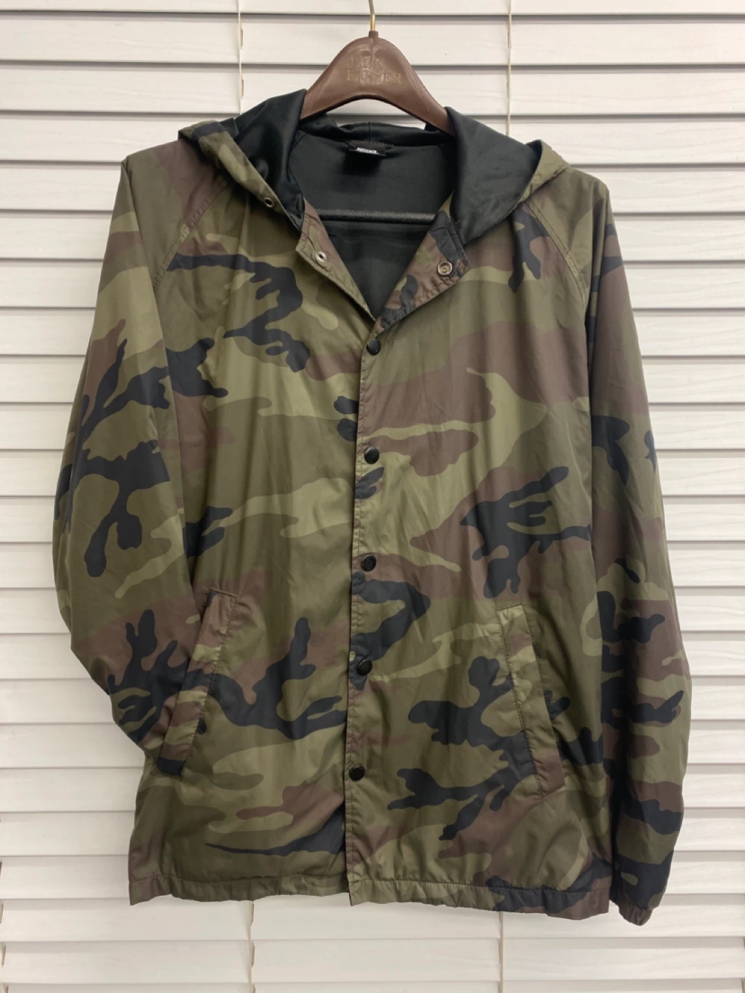 OBEY Camo Hooded Windbreaker Jacket Size - Small
