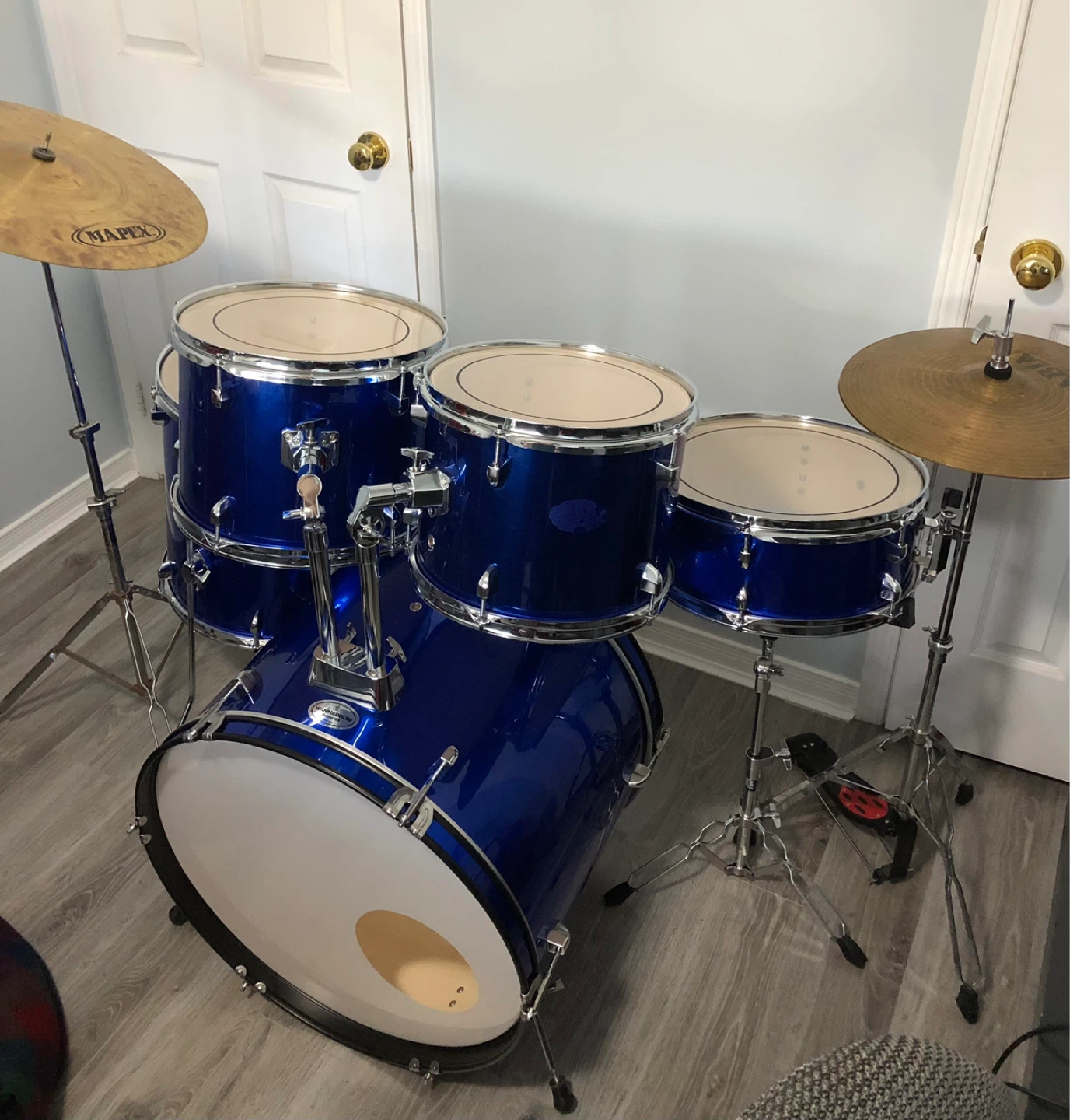 Royal blue drum set + brand new heads! - photo 3