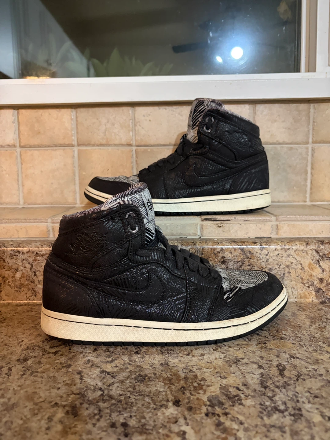 Air Jordan 1 High OG 'Shattered Backboard' Shoes