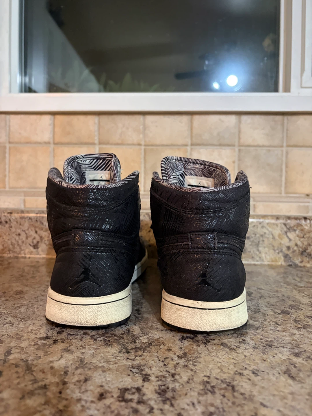 Air Jordan 1 High OG 'Shattered Backboard' Shoes - photo 2