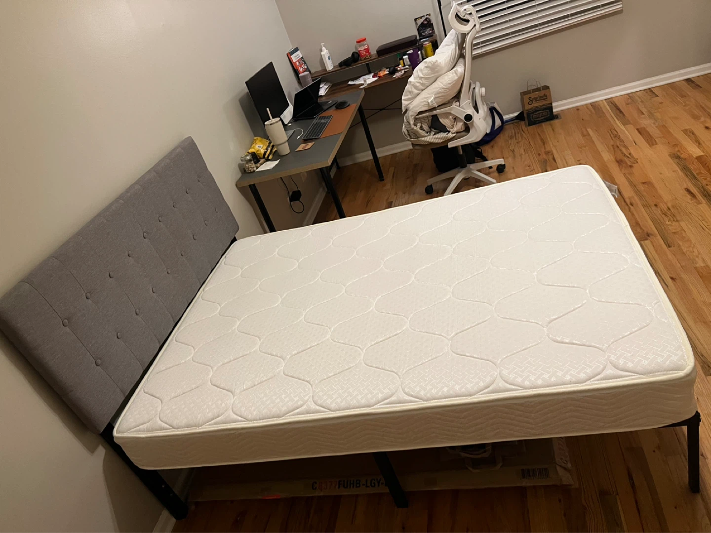 Full Size Mattress with Headboard+Frame - photo 3