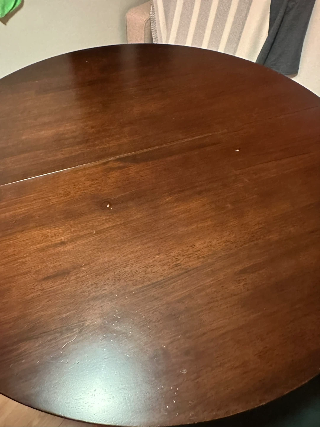 Round Dining Table - Dark Wood - photo 5