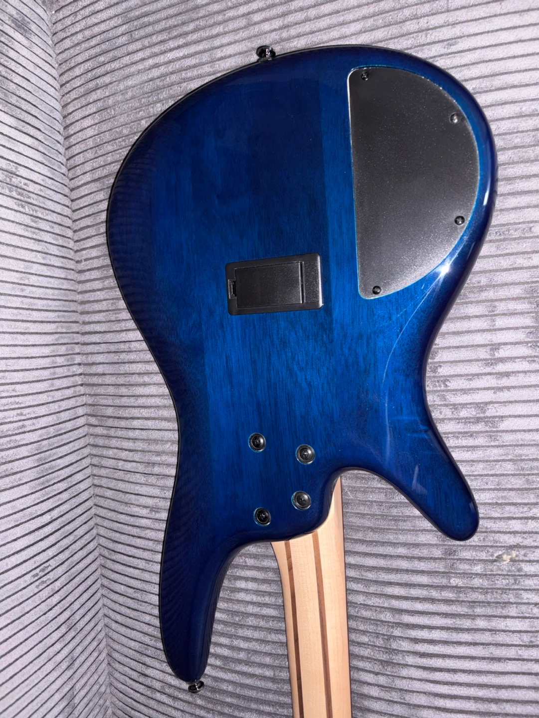 Ibanez SR400EQM - photo 3