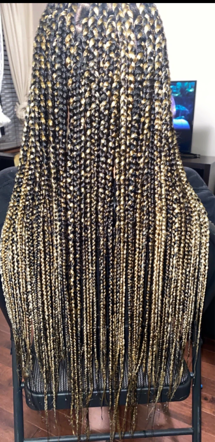Mobile Hairstylist - photo 4
