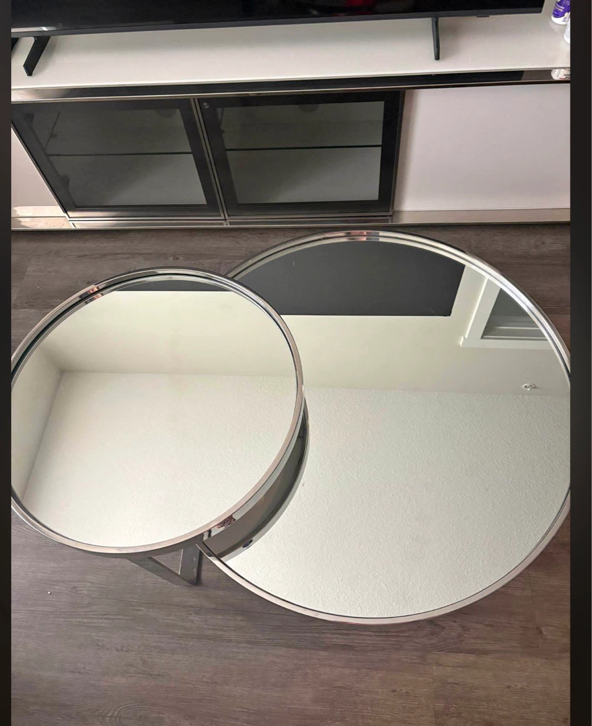 Set of 2 Round Mirrored Coffee Tables - photo 2