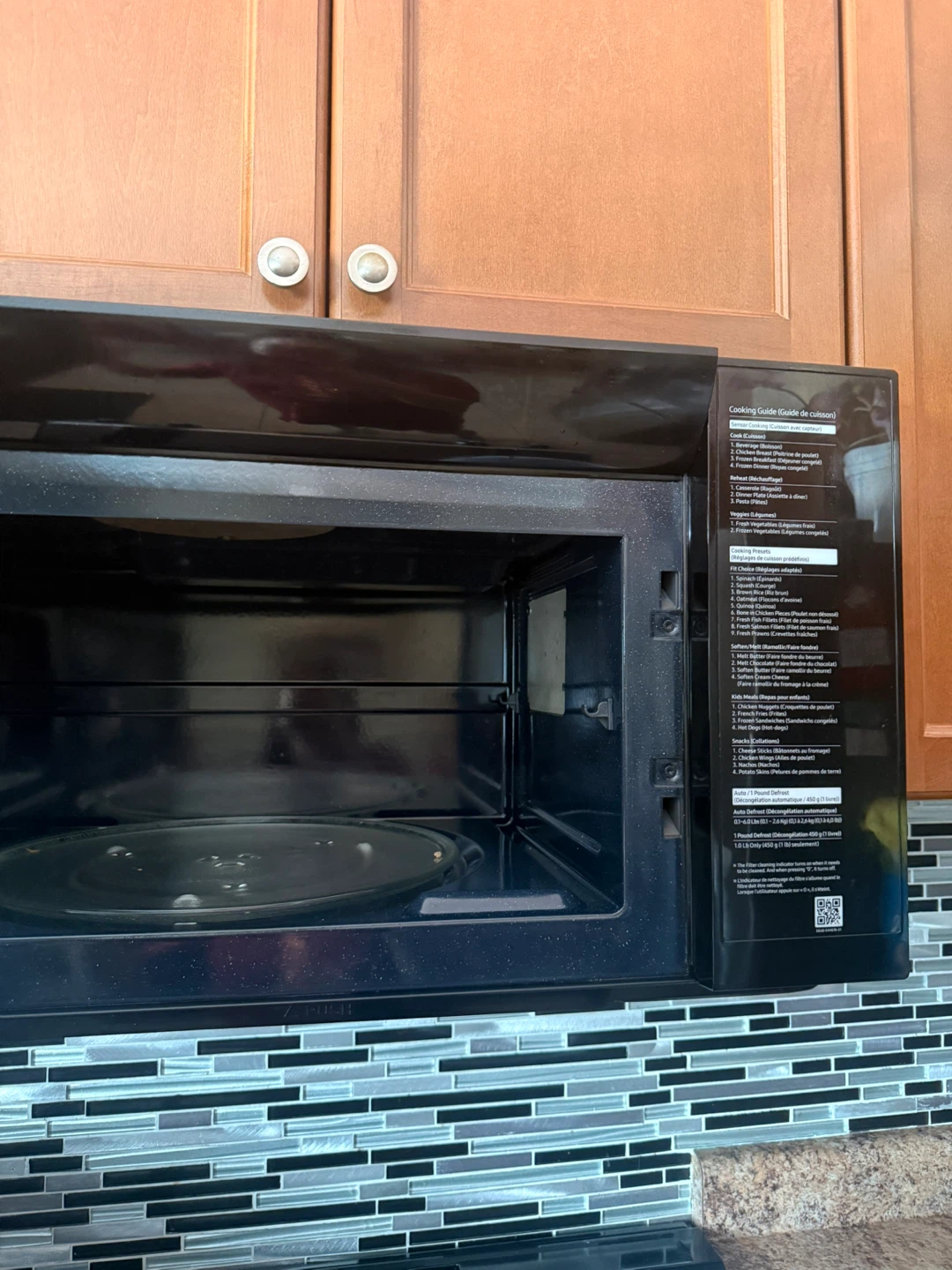 Samsung Over-the-Range Microwave - photo 4