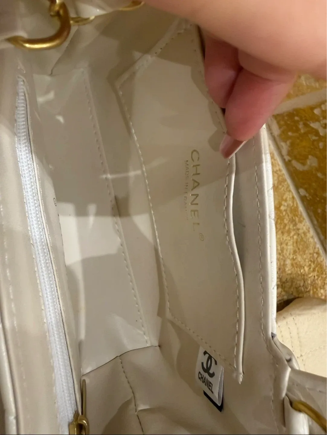 White Quilted Top Handle Bag - photo 5