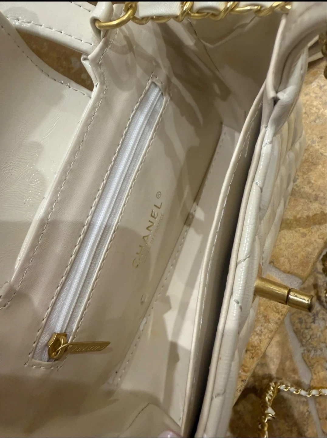 White Quilted Top Handle Bag - photo 4