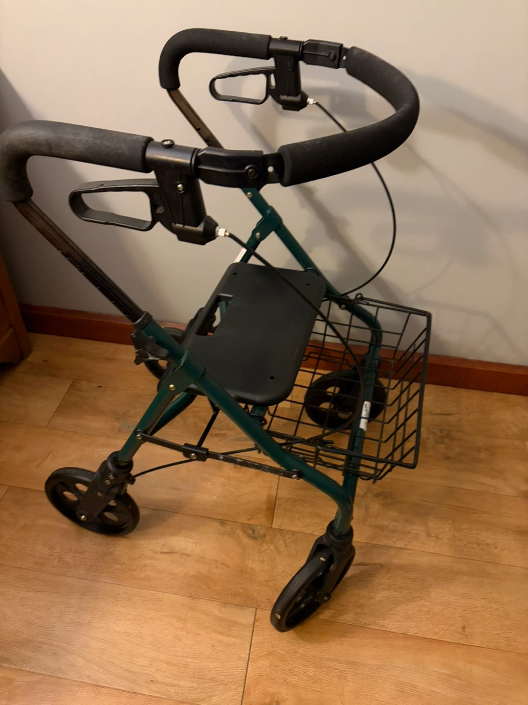 Green Walker with Seat and Basket - photo 2