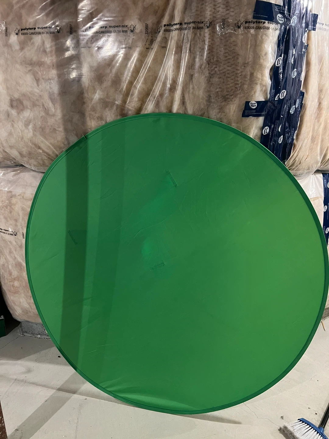 Green Collapsible Backdrop