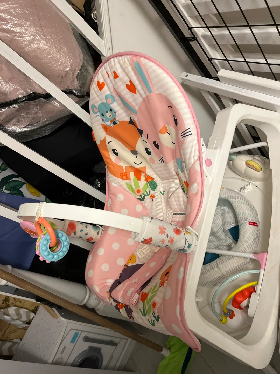 Similac & Enfamil Baby Formula with Nursing Pillow - photo 2