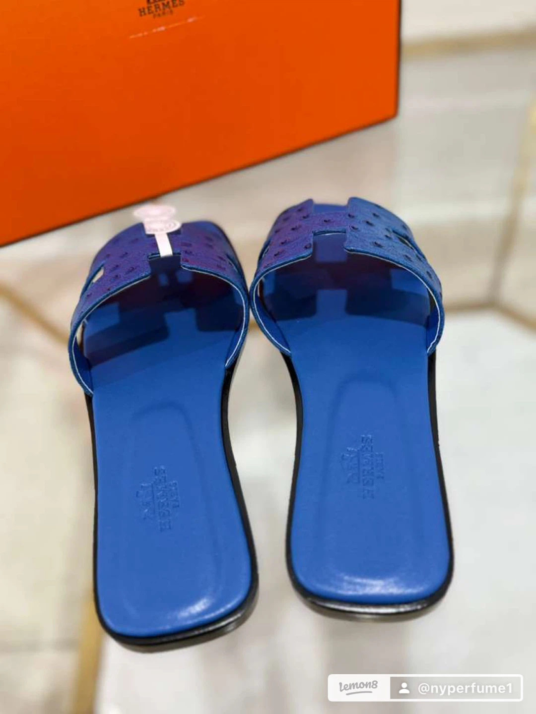 Hermes Blue Ostrich Leather H Sandals - photo 4