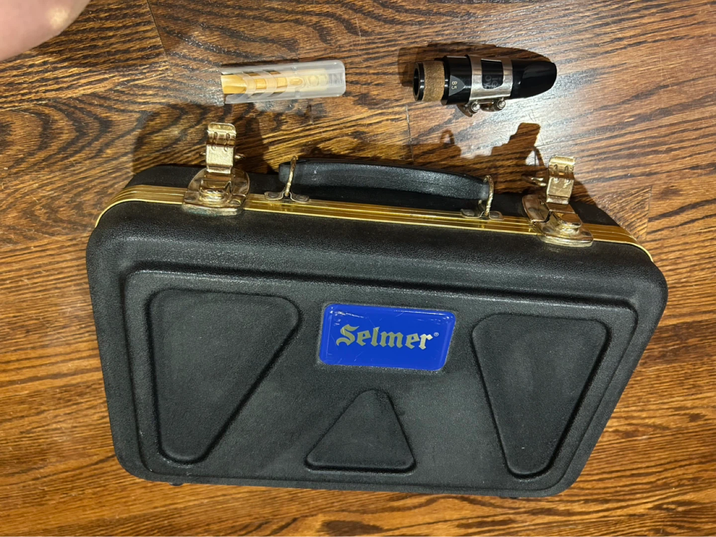 Selmer Clarinet in Case with Accessories - photo 2