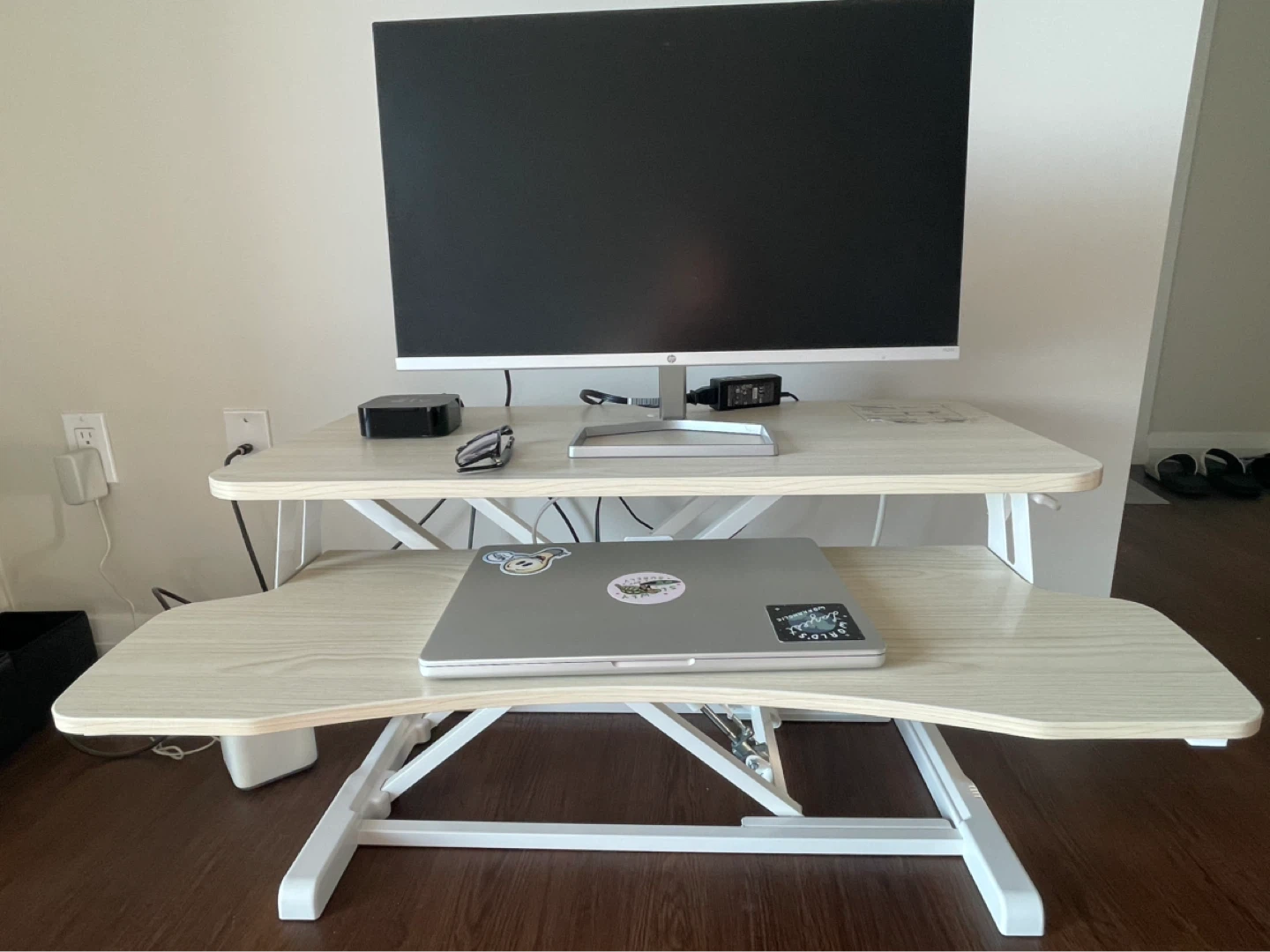Height Adjustable Sit to Stand Desk Riser