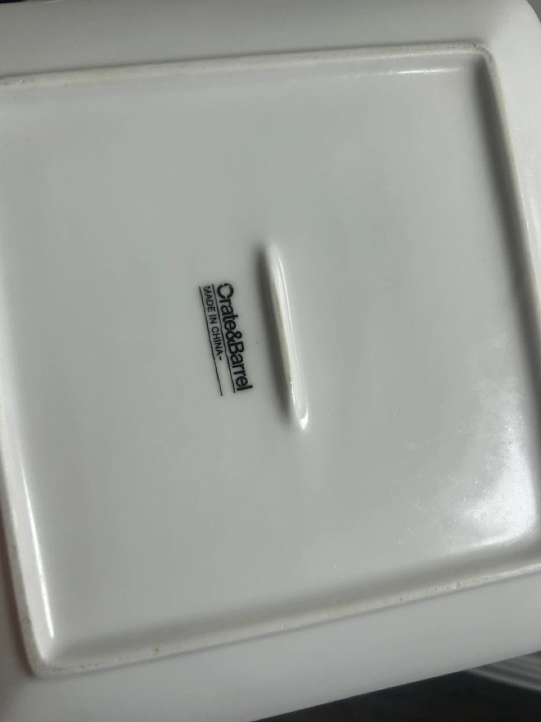 Crate & Barrel White Ceramic Dinnerware Set - photo 3