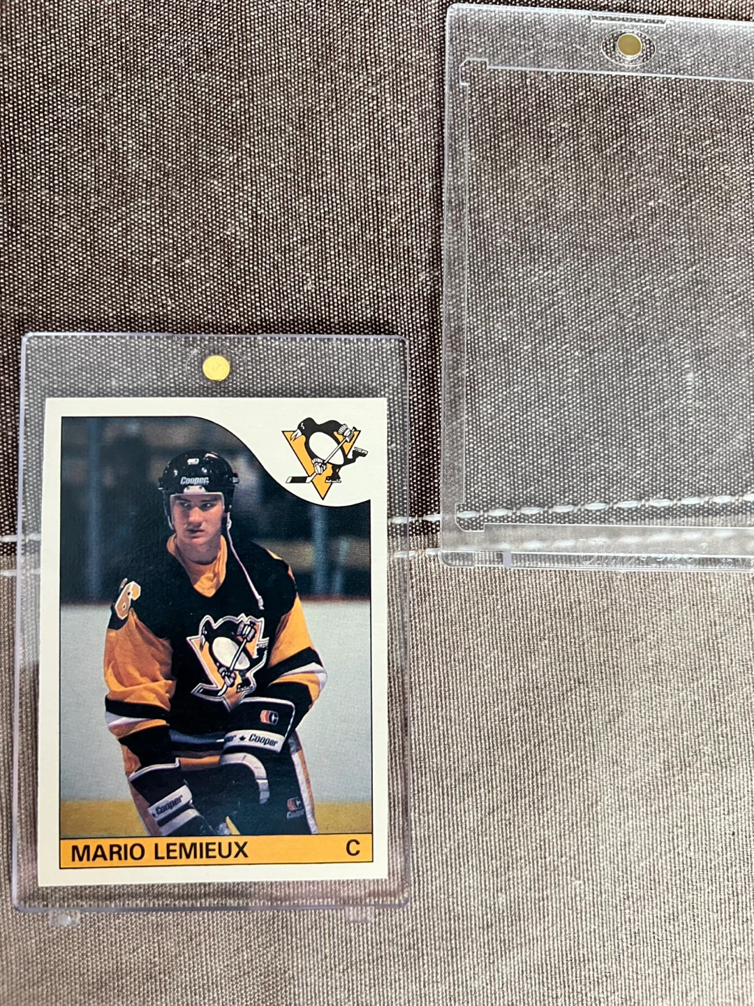 Sports trading cards.  $15-$315 - photo 3