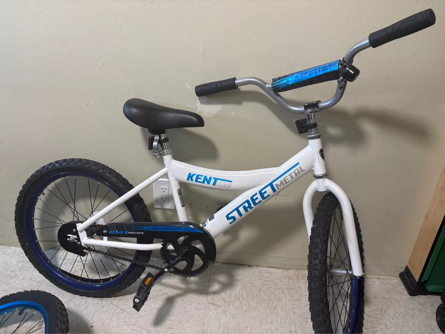Kent Street Metal 20" BMX Bike