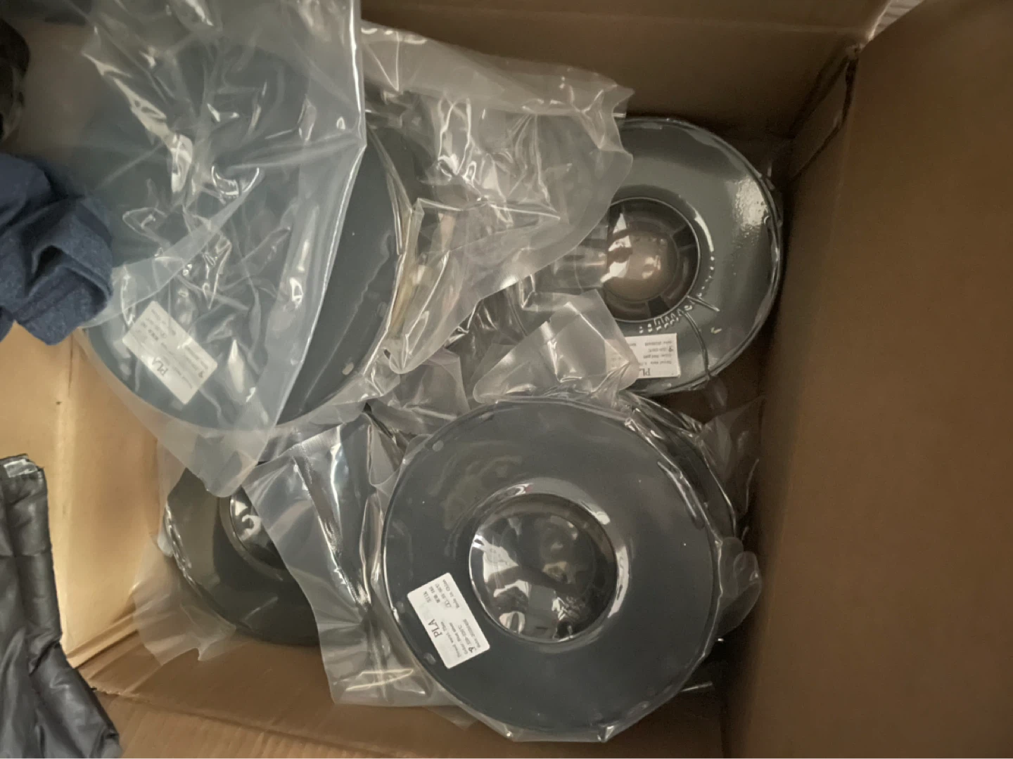 Creality 3D Printer with Filament Rolls - photo 3