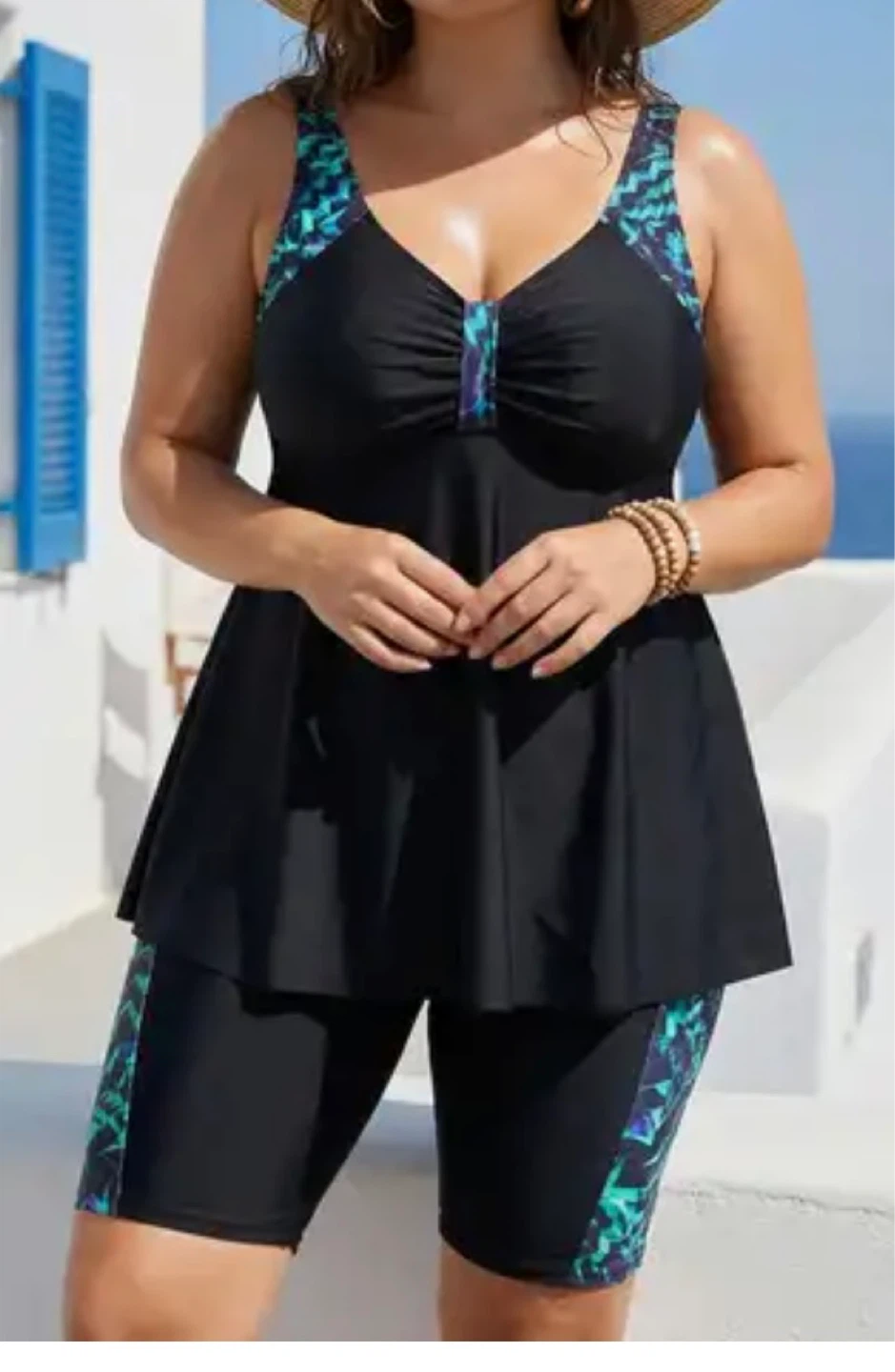 Title: Brand New Women's Swimsuit Set 4XL - photo 3