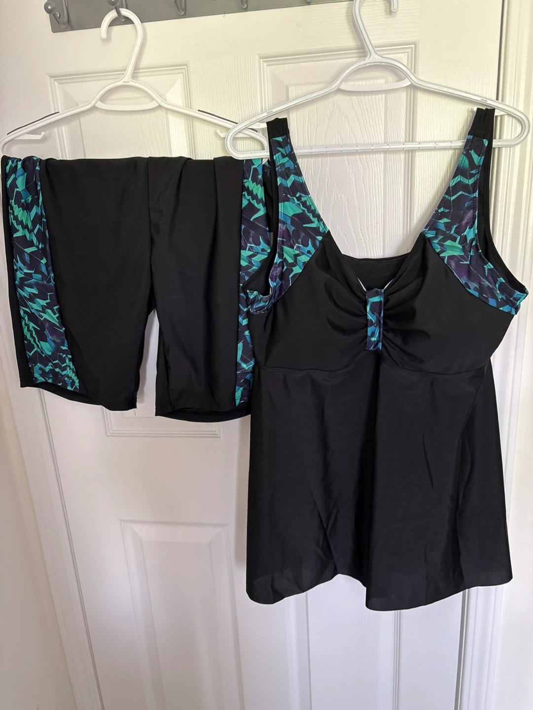 Title: Brand New Women's Swimsuit Set 4XL - photo 4