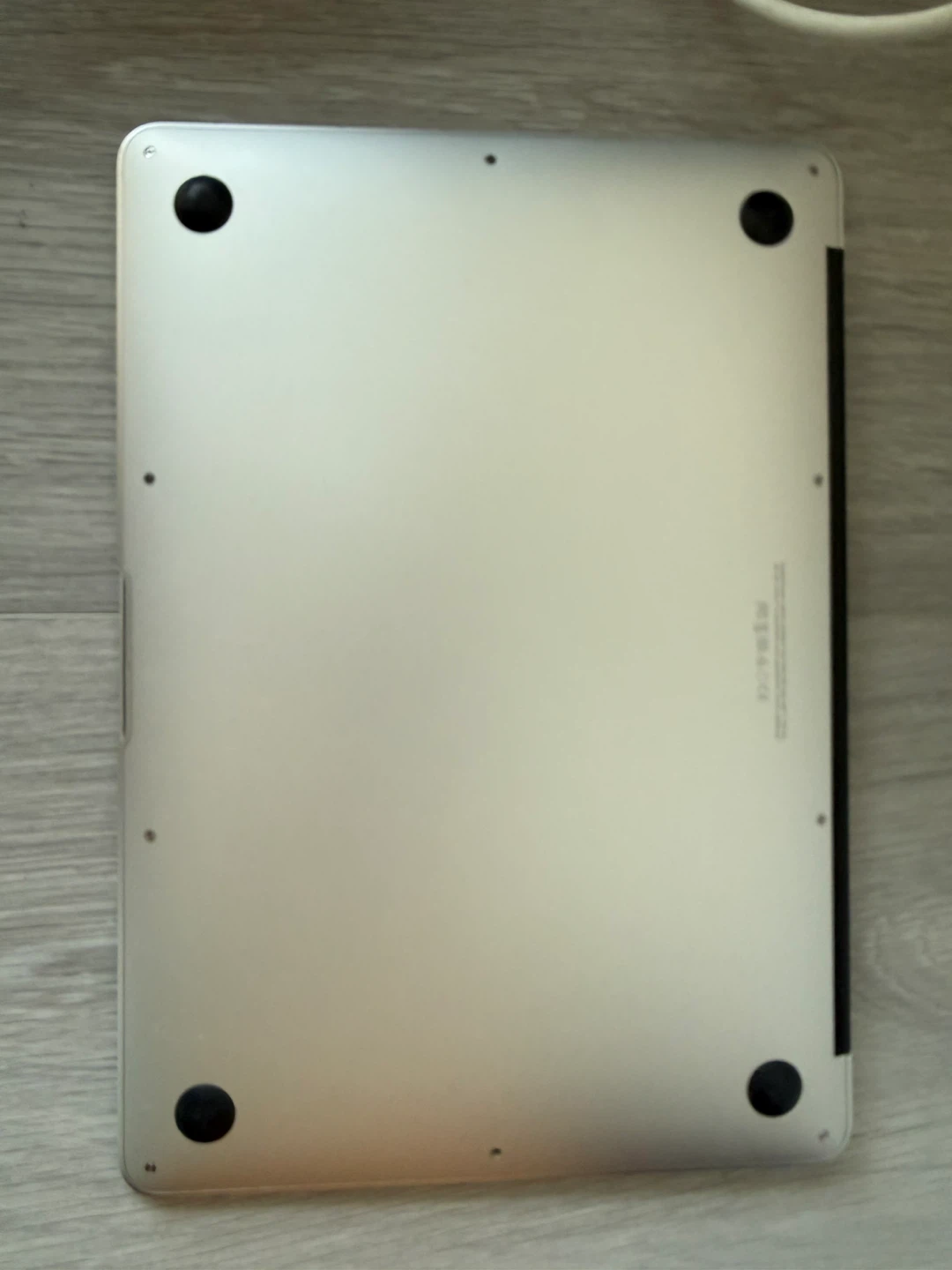 Apple MacBook Air (Early 2015) - photo 4