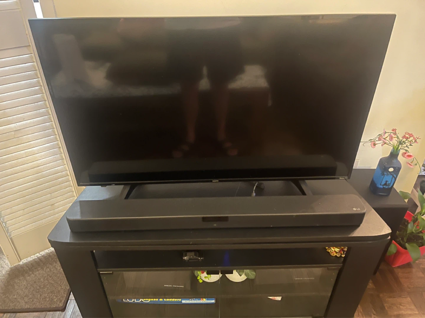 Selling My Complete Entertainment Setup – Great Condition!
